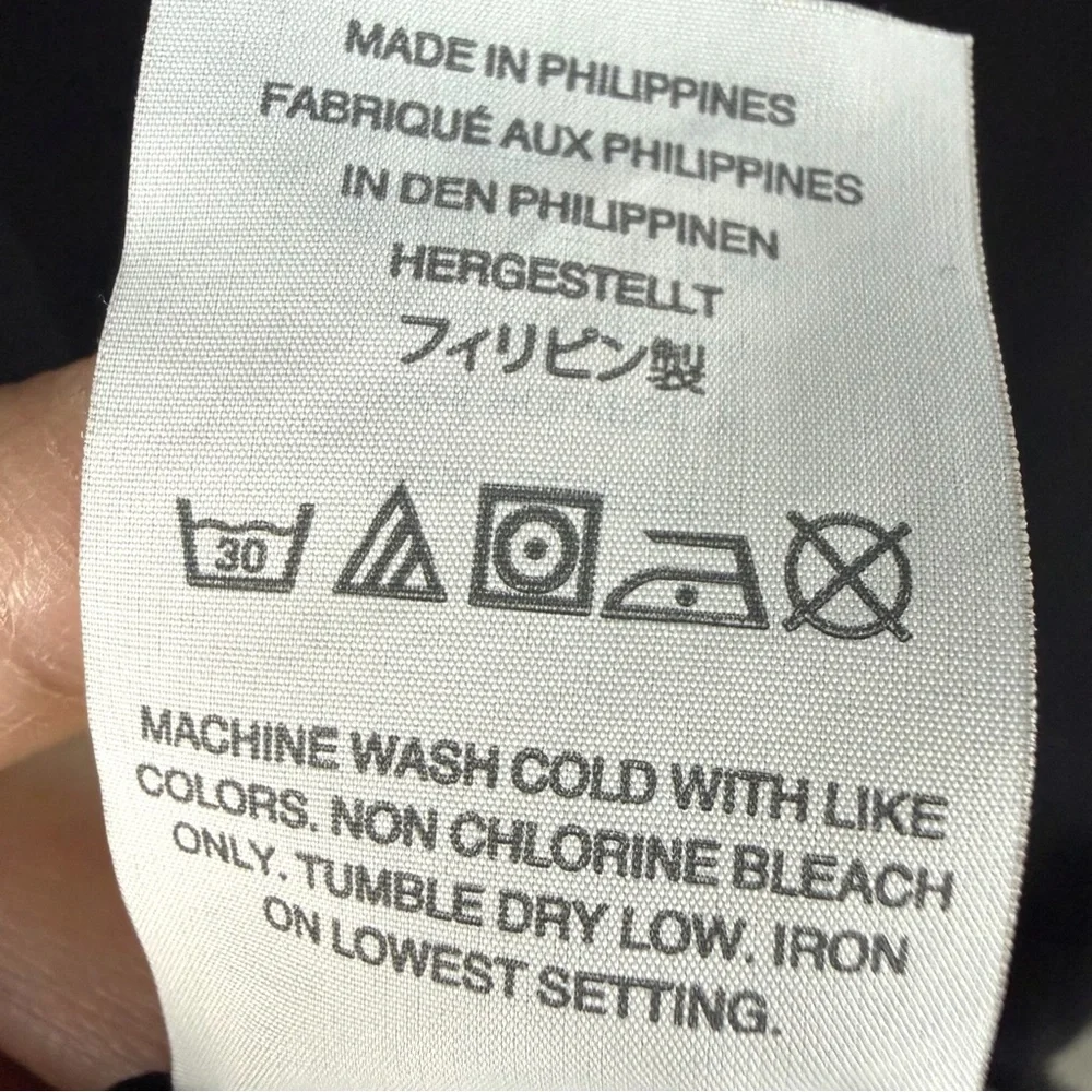 J.Crew Black Ruffle Sleeve Blouse Size 6 Keyhole Back Flowy Top - Picture 12 of 12